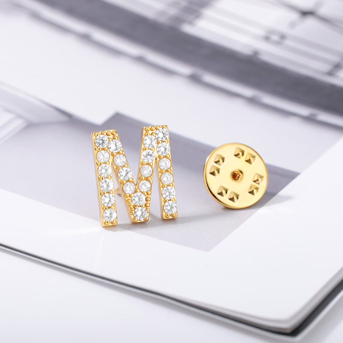 Women Accessories Name In English - Broches en lettres brillantes pour hommes