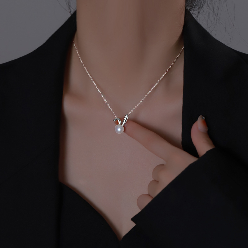 Collier pendentif perle lapin  - Women Accessories Meaning avis et prix