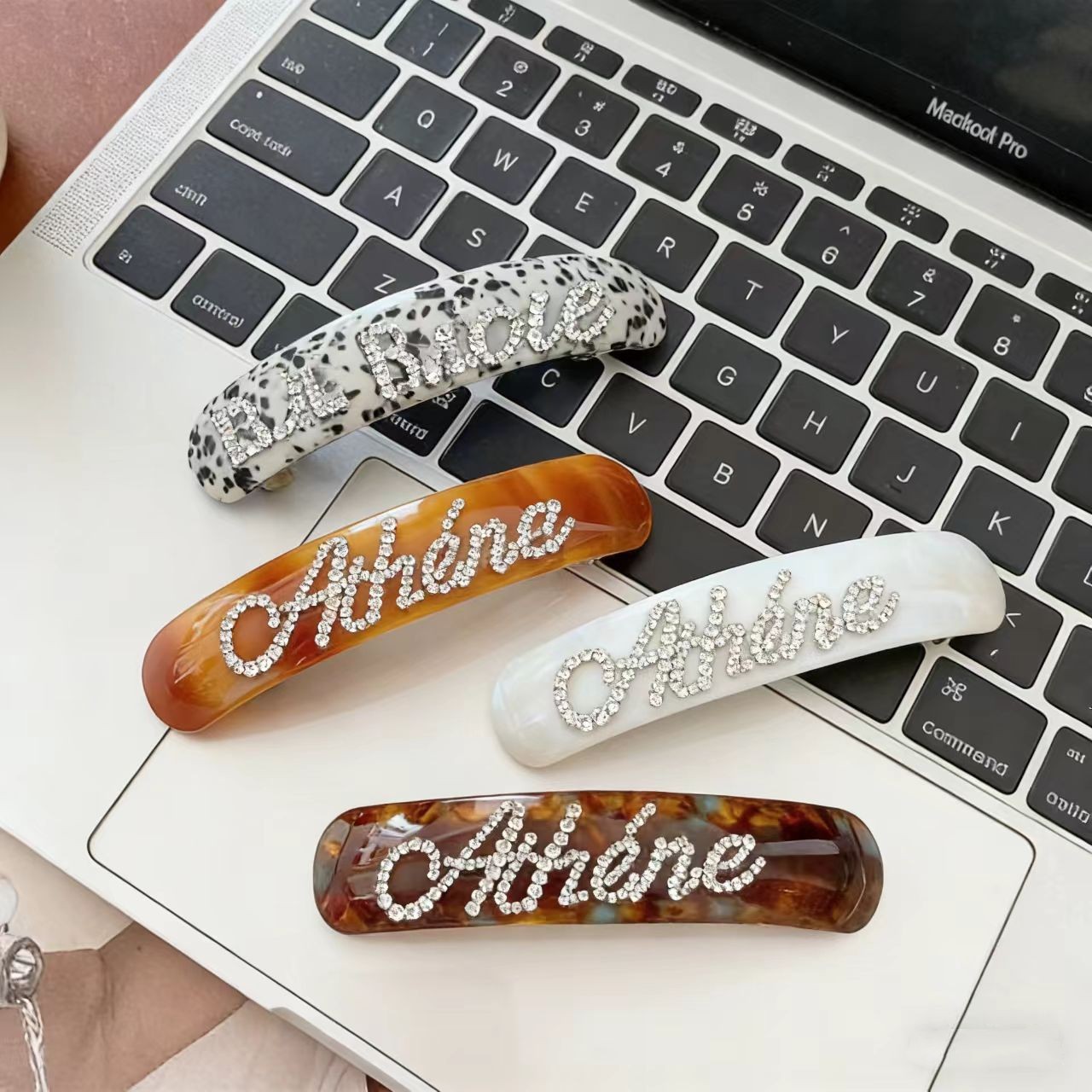 Pince à cheveux personnalisée  - Women Accessories Name In English avis et prix