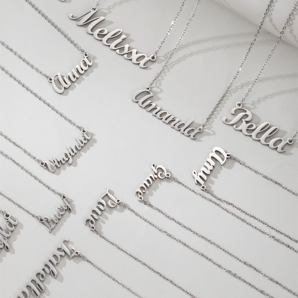 1 collier en acier avec nom an - Women Accessories Name In English avis et prix