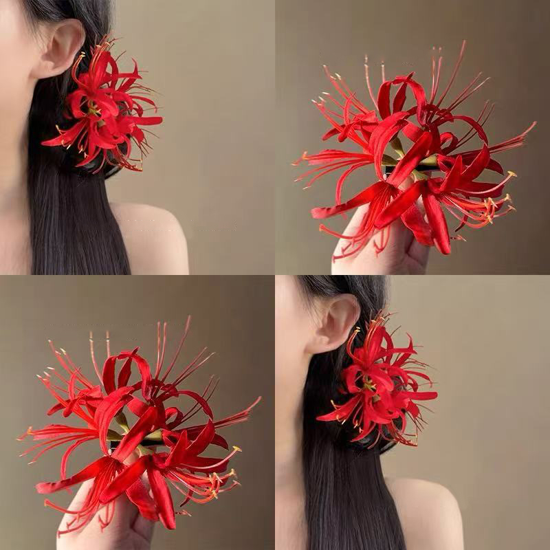 ● Pince à cheveux fleurie ultr - Women Accessories Photos avis et prix