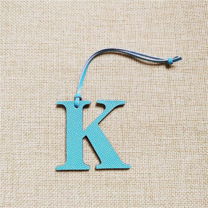 Porte-clés lettre K en cuir de - Women Accessories Name In English avis et prix